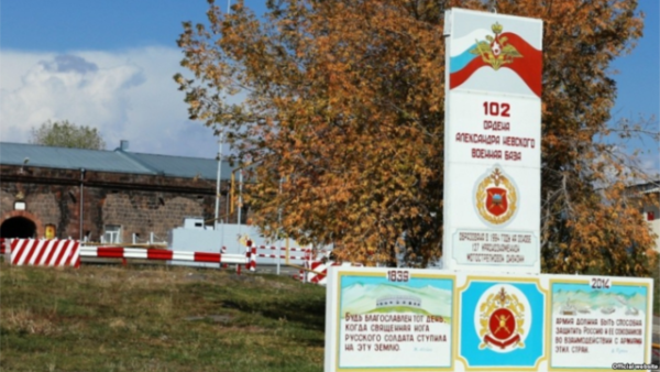rusiya ermənistandakı hərbi bazasını gücləndirir